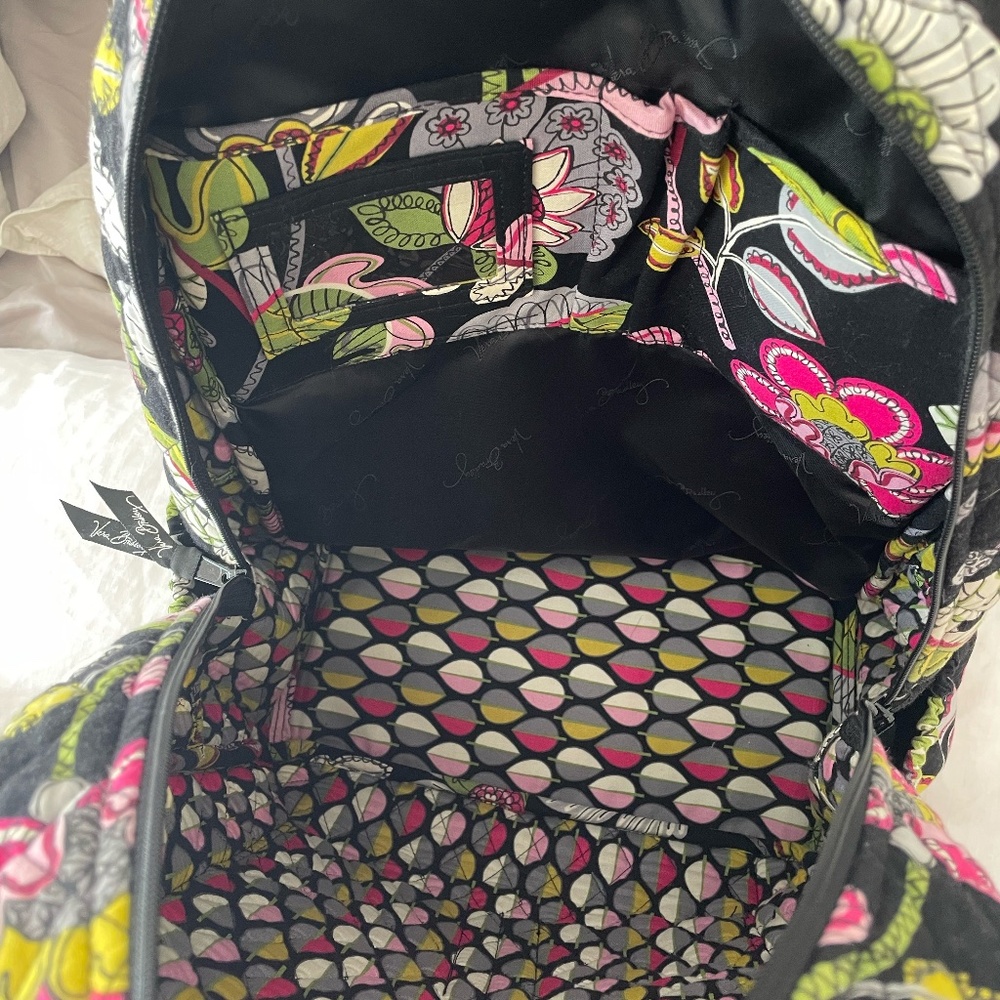 Vera Bradley backpack - Picture 3 of 4